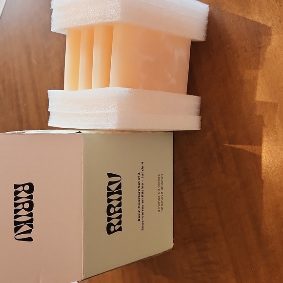 Ririku resin coasters - Picture 7 of 9